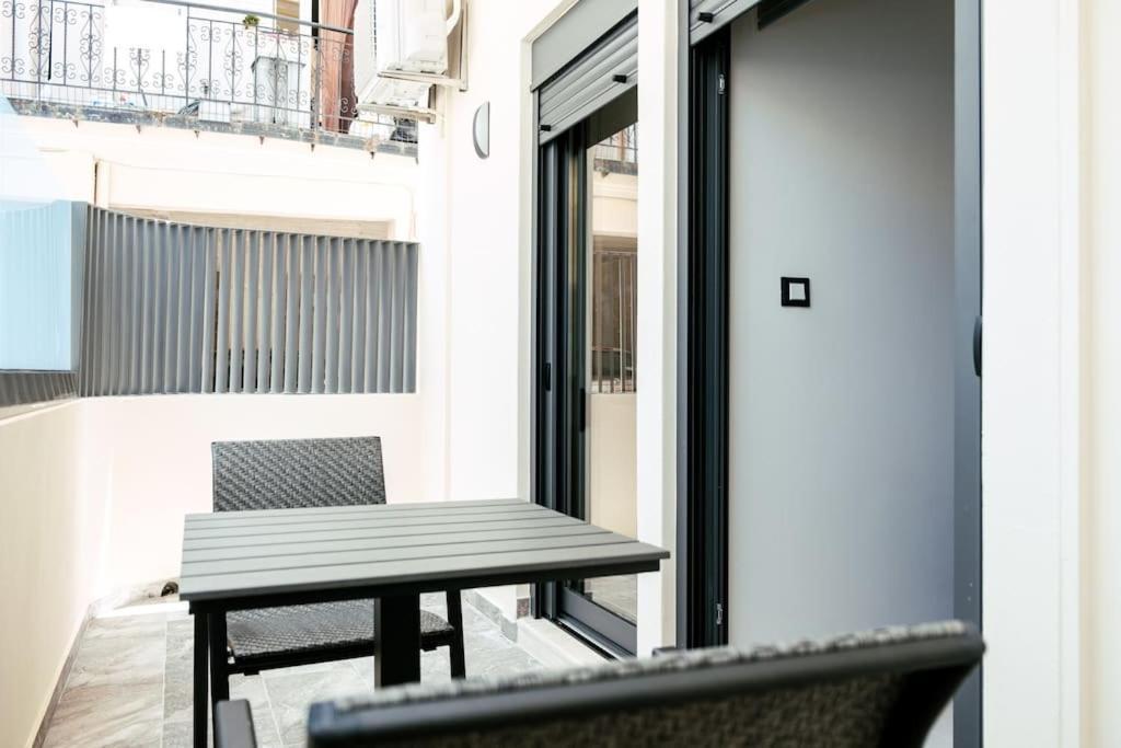 Comfy Corner Luxury Apartment 하니아 외부 사진