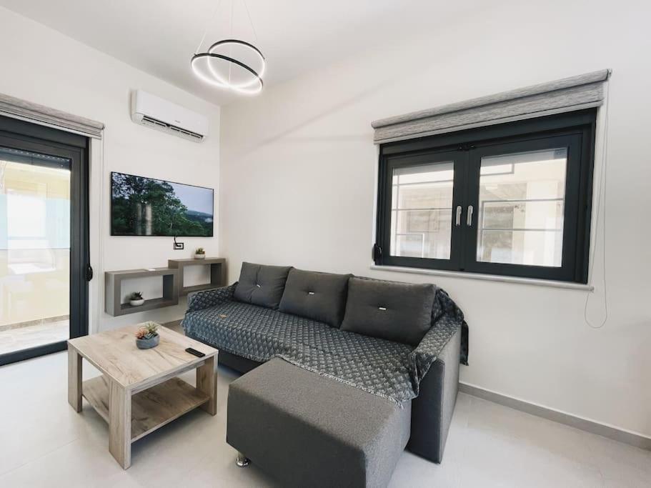 Comfy Corner Luxury Apartment 하니아 외부 사진
