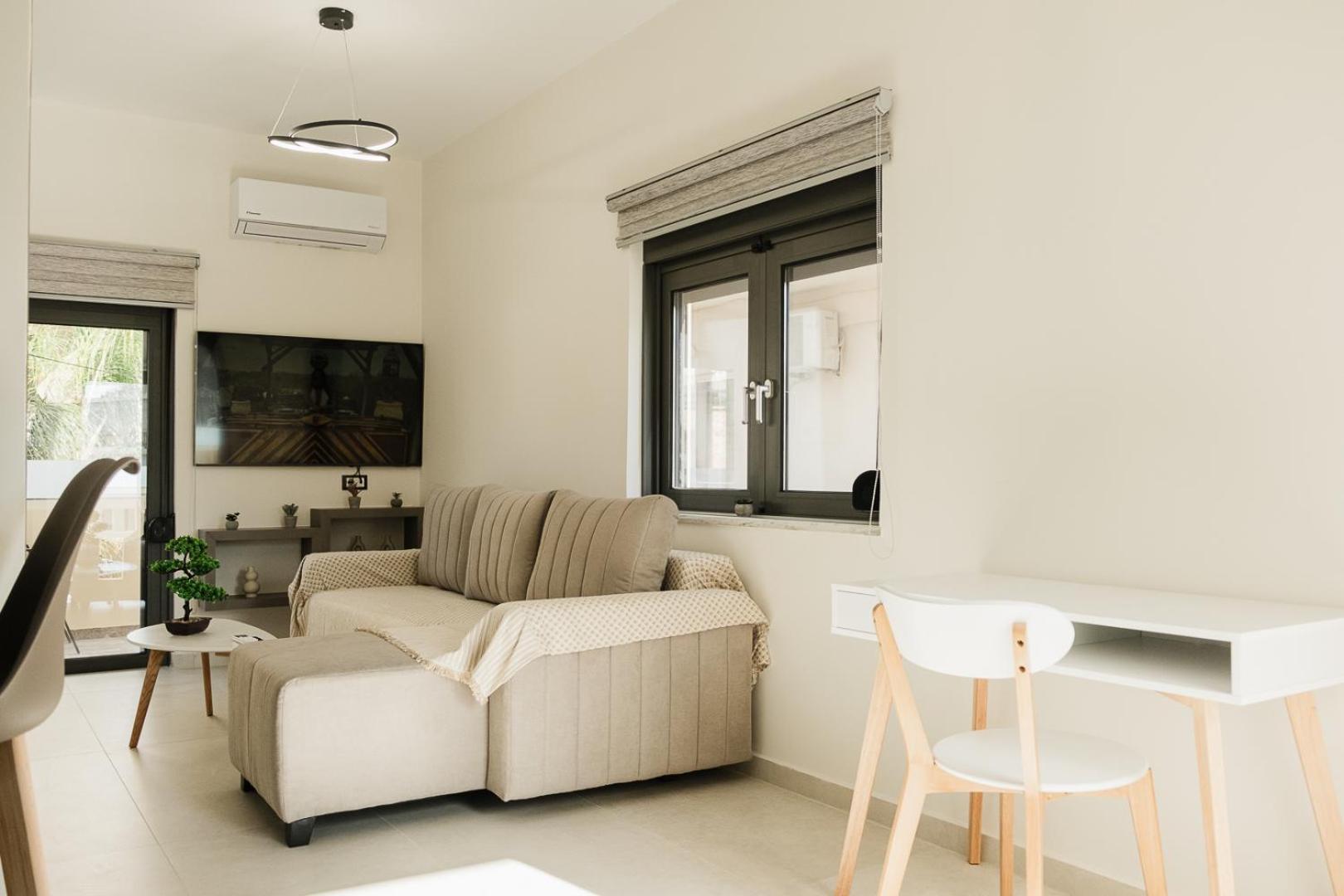 Comfy Corner Luxury Apartment 하니아 외부 사진