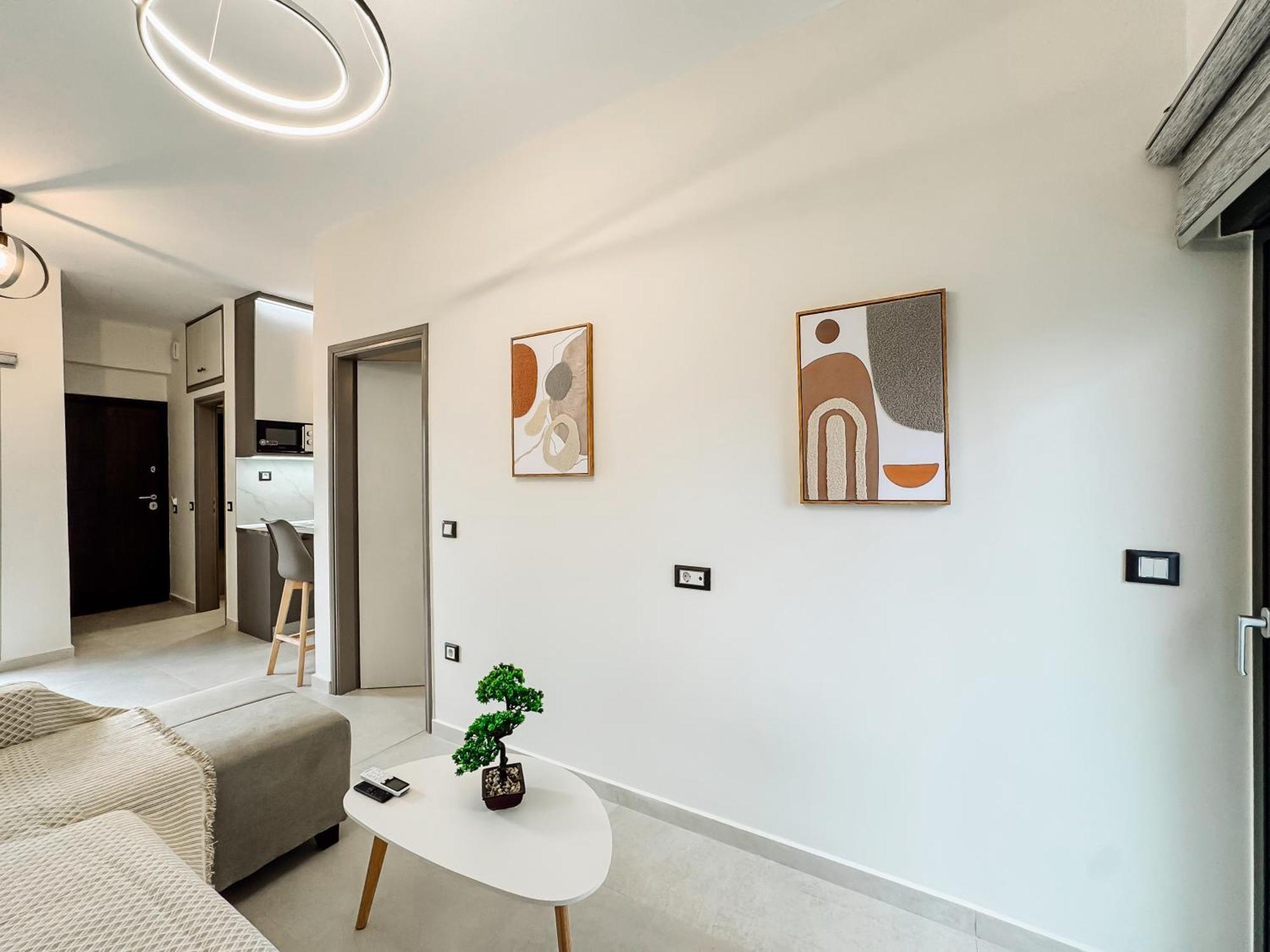 Comfy Corner Luxury Apartment 하니아 외부 사진